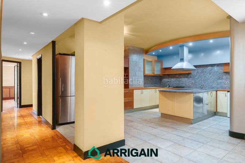Foto 3066aa20-802a-46c2-99c1-fc8074a75961. Piso en iparragirre 6 piso en esquina con terraza en venta en Gros en Donostia - San Sebastián