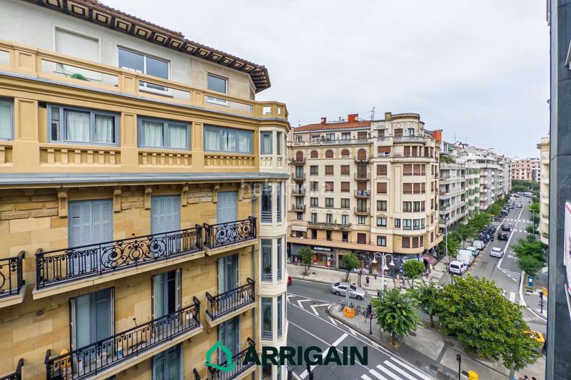Foto 4661c7c9-6d61-43b7-970d-ee2ee0d53239. Piso en iparragirre 6 piso en esquina con terraza en venta en Gros en Donostia - San Sebastián