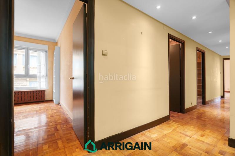 Foto 6770978e-df83-413f-8691-0cfbcd98435a. Piso en iparragirre 6 piso en esquina con terraza en venta en Gros en Donostia - San Sebastián