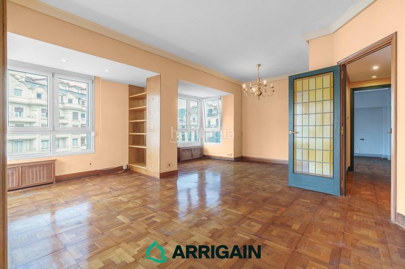 Foto 77b0cdc3-c809-47ec-8a79-a7ad0c2ad3c9. Piso en iparragirre 6 piso en esquina con terraza en venta en Gros en Donostia - San Sebastián
