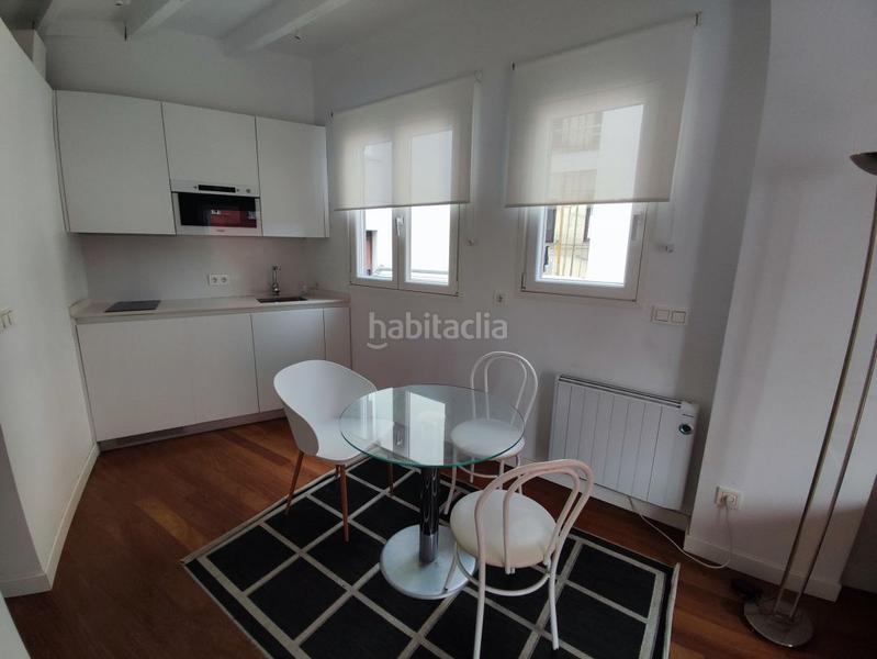 Foto 3cbda77f-1eb5-49d9-b0b7-788b28f76ec9. Rent flat with heating in Antiguo Donostia - San Sebastián