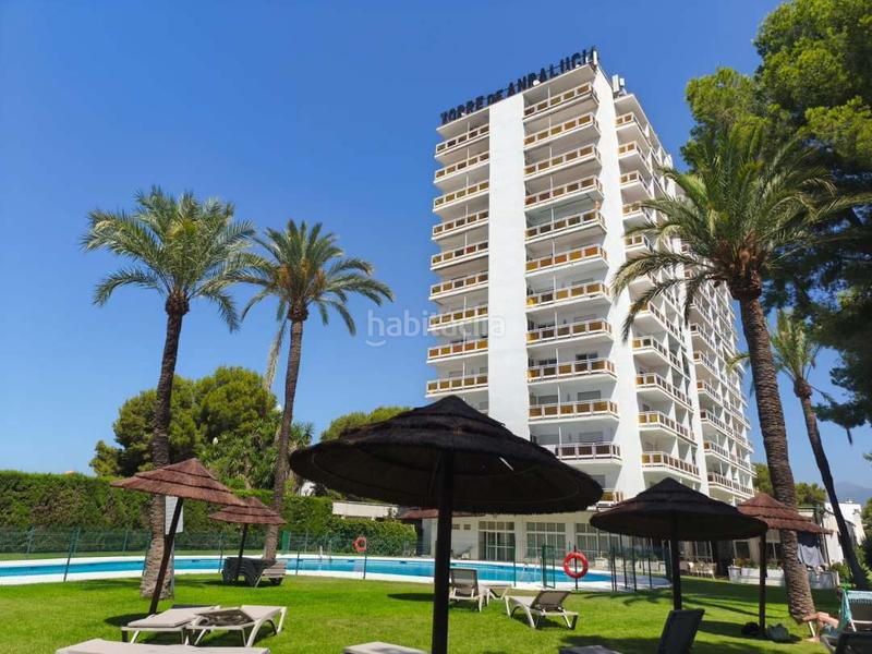 Foto eb51d34e-4626-4bda-897d-a962ccab917e. Pis amb piscina a Las Brisas Marbella