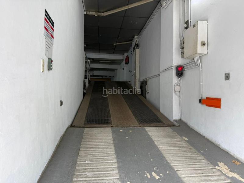 Foto a7f4a70c-e672-4b68-a2c5-da6b3fe3d644. Rent car parking in Gros Donostia - San Sebastián