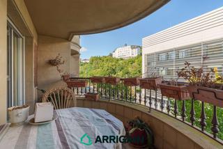 Appartement  Paseo de ondarreta. Piso en venta en ondarreta,  con terraza, garaje y 2 trasteros