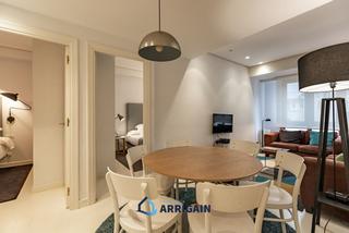 Flat  San bartolome kalea. Piso en venta en el centro de san sebastián, alto, exterior con