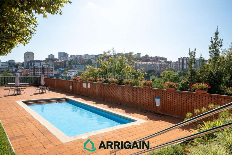 Foto 3fe2daf3-39e6-4a1b-bacc-714fdf488293. Casa in montesol 9 in Miracruz Donostia - San Sebastián