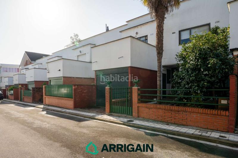 Foto c57f2cb4-2df8-4163-b4aa-7126d5d95510. Casa in montesol 9 in Miracruz Donostia - San Sebastián