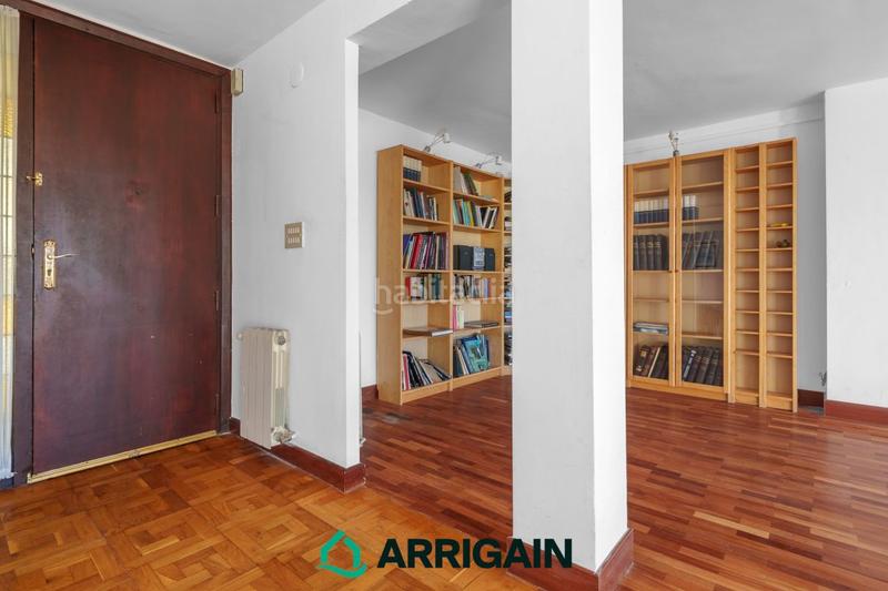 Foto fd9cfa23-889a-48c2-8f4f-b434db06a764. Casa in montesol 9 in Miracruz Donostia - San Sebastián