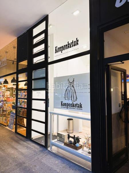 Foto 5e0a3f30-d7c5-4ae2-a75d-b9f76c4d97e8. Local comercial a Amara Donostia - San Sebastián