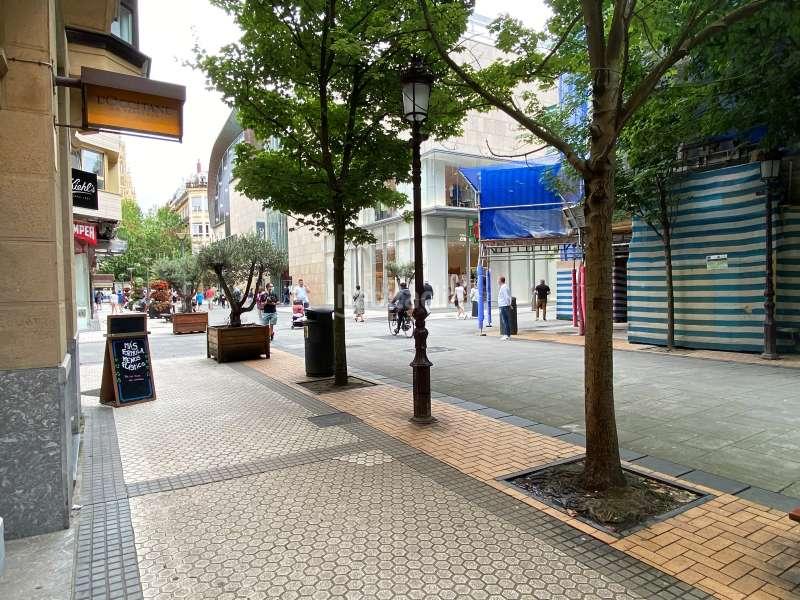 Foto c326f4c3-895d-478a-8d7c-cdc630b4c7b6. Location local commercial dans loiola kalea 5 dans Área Romántica Donostia - San Sebastián