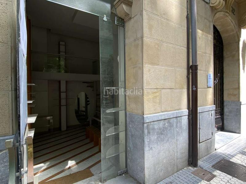 Foto 891c8885-ea3d-46a1-b4a5-db61259d4962. Local commercial dans san marcial 32-34 dans Área Romántica Donostia - San Sebastián