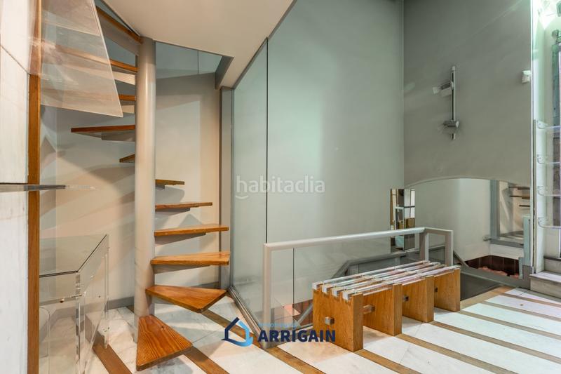 Foto b2ecbfb1-ea50-441f-bd54-4aed5bcb057c. Local commercial dans san marcial 32-34 dans Área Romántica Donostia - San Sebastián