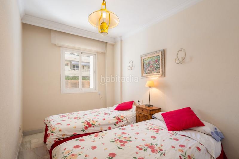 Foto b810df1c-ff43-47a2-961d-a242cb6cd83e. Pis amb calefacció aparcament piscina a La Carolina - Guadalpín Marbella