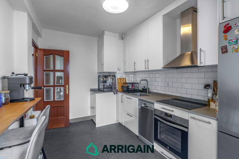 Foto 1050e8c1-7eb1-43ad-ad0d-c51d130c9a91. Flat with heating in Altza Donostia - San Sebastián