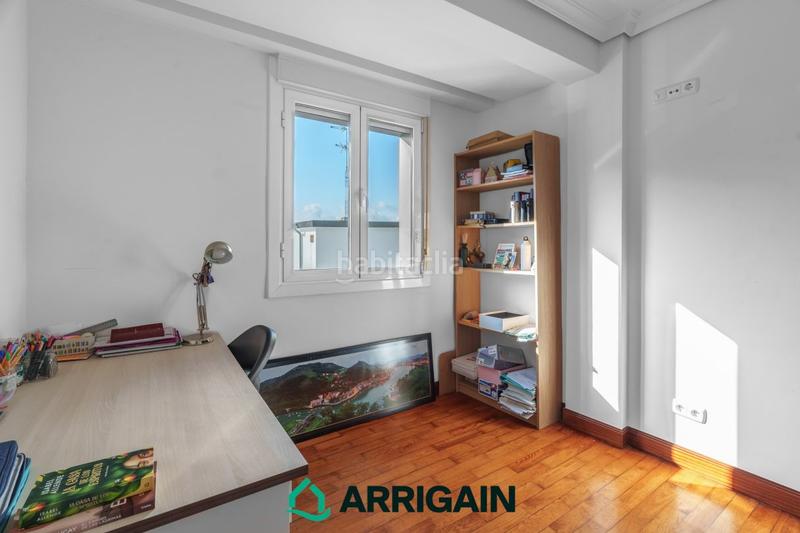 Foto f149b693-b702-4ec5-ba03-ded10c6cc753. Flat with heating in Altza Donostia - San Sebastián