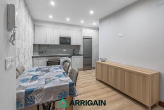 Flat  Calle virgen del carmen. Venta de piso reformado en egia