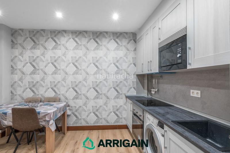 Foto 86027dcc-5b03-4684-992b-995c2a8c62b2. Flat with heating in Egia Donostia - San Sebastián