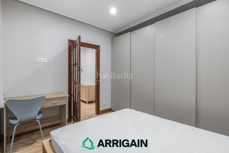 Foto c3a6d858-19ac-41b9-aaf9-f582c42f26e0. Flat with heating in Egia Donostia - San Sebastián