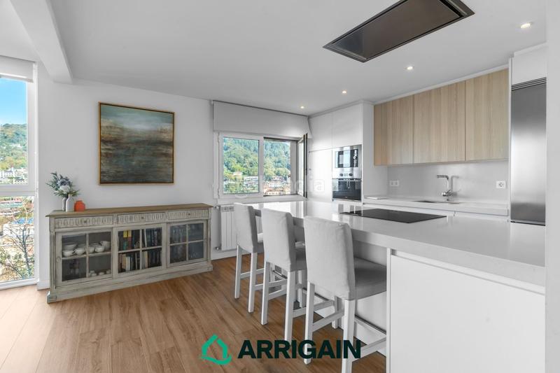 Foto 4f2429a4-3c72-491d-b412-79185ede6053. Appartamento con riscaldamento in Intxaurrondo Donostia - San Sebastián