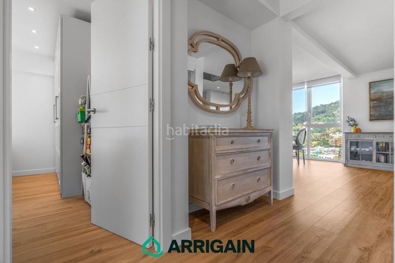 Foto d98cf29d-7c60-4cf4-bfb9-a65616ec4f79. Appartamento con riscaldamento in Intxaurrondo Donostia - San Sebastián