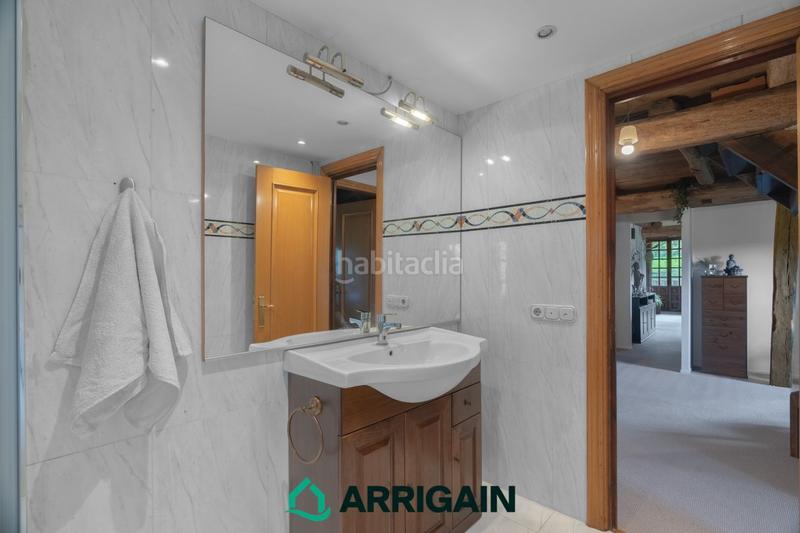 Foto d7d1acc6-158f-4af4-b202-f0ffba94d1f1. Maison avec chauffage parking piscine dans Zamalbide Errenteria