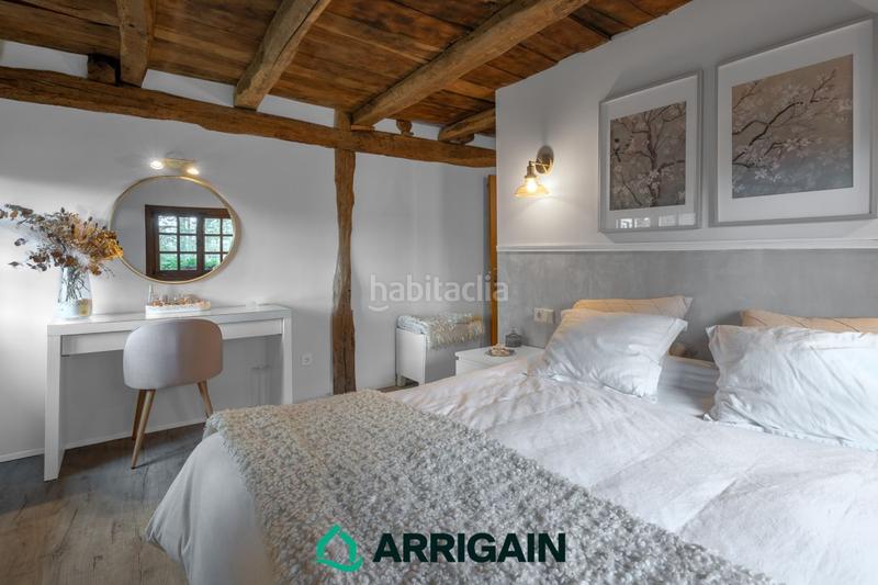 Foto e437f475-b535-4f98-856e-28e6a4c6ef12. Maison avec chauffage parking piscine dans Zamalbide Errenteria