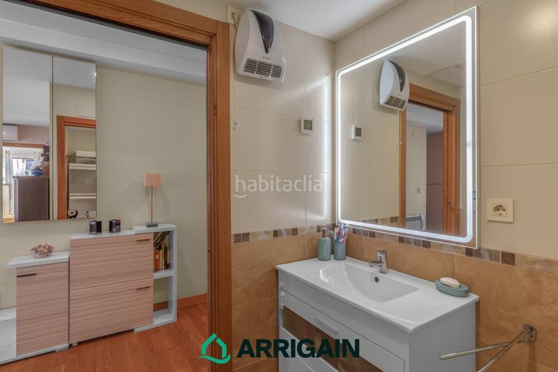 Foto 17fb03eb-3ea5-404b-bec3-a7907e6f49ac. Flat with heating in Bidebieta Donostia - San Sebastián