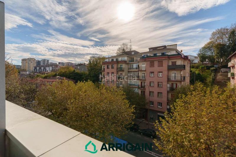 Foto d52d1c12-59bf-4a77-b465-dac54357ab37. Flat with heating in Bidebieta Donostia - San Sebastián