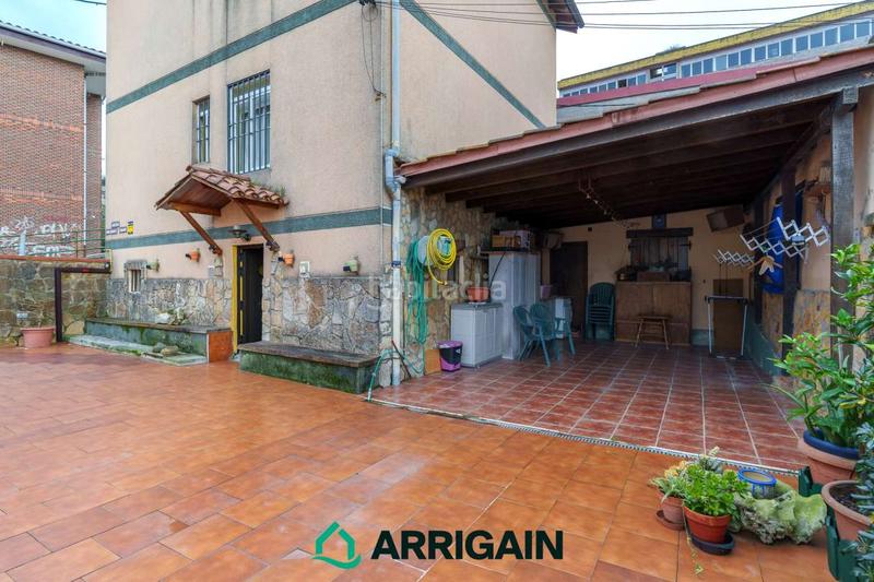 Foto 4068c574-b770-4a61-bb74-8003355bbce8. Pis amb calefacció aparcament a Altza Donostia - San Sebastián