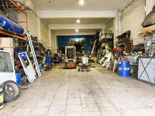 Fabrikhalle  Gabiria kalea. Nave industrial en irúnventas.