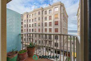 Piso  Zabaleta kalea. Calle zabaleta, venta de piso con vistas parciales al mar.