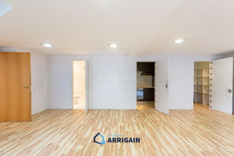 Foto b4f8f6c2-0ea6-44e1-9313-73af9ee53130. Affitto locale commerciale in Gros Donostia - San Sebastián