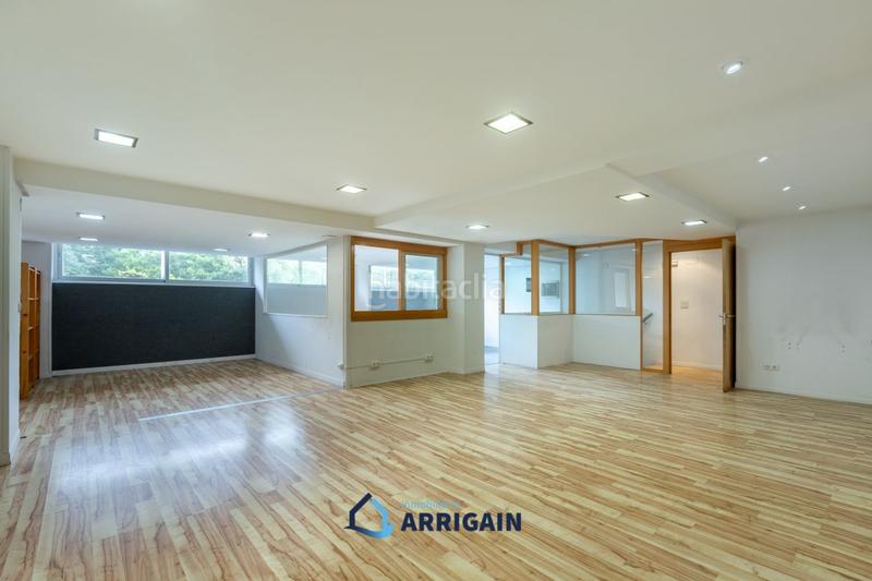 Foto 4e2063fe-e078-43e4-8363-10d2212e1639. Lloguer local comercial a Gros Donostia - San Sebastián