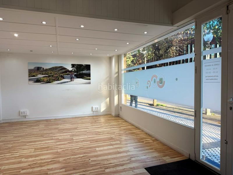 Foto 574426a3-1eed-46c0-a14e-32b27fec08f0. Lloguer local comercial a Gros Donostia - San Sebastián