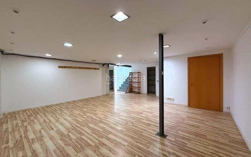 Foto e198aee1-d0cc-4cba-b946-98eb8101a69b. Lloguer local comercial a Gros Donostia - San Sebastián