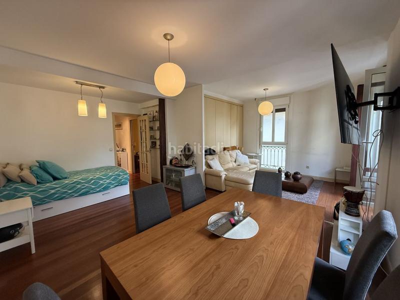 Foto eea72111-1b0a-418a-b39e-fadf7043f305. Miete etagenwohnung mit heizung in Parte Vieja Donostia - San Sebastián