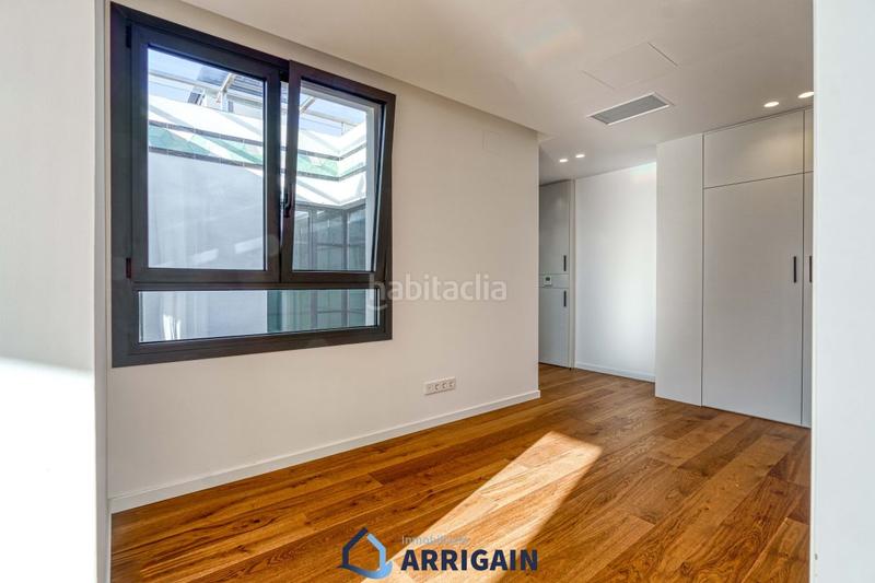 Foto 8e84005b-26a1-4d9a-a074-497ecbc25aed. Rent flat with heating in Área Romántica Donostia - San Sebastián