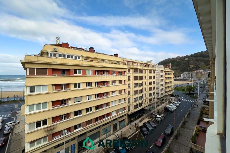 Foto f8171c9f-ceec-41d4-bf7b-bd85539c9c92. Pis amb calefacció a Gros Donostia - San Sebastián