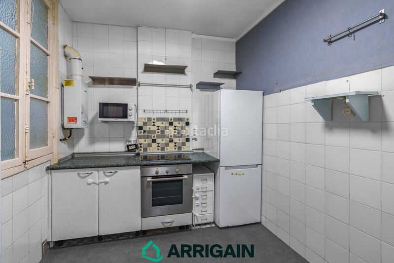 Foto 178618cf-05ba-4d03-b714-c361f32e9b83. Piso  en venta en Gros, junto a la playa de la zurriola en Donostia - San Sebastián
