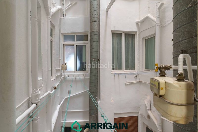 Foto 666a373d-3ee5-4dc4-922d-133b24e39e82. Piso  en venta en Gros, junto a la playa de la zurriola en Donostia - San Sebastián