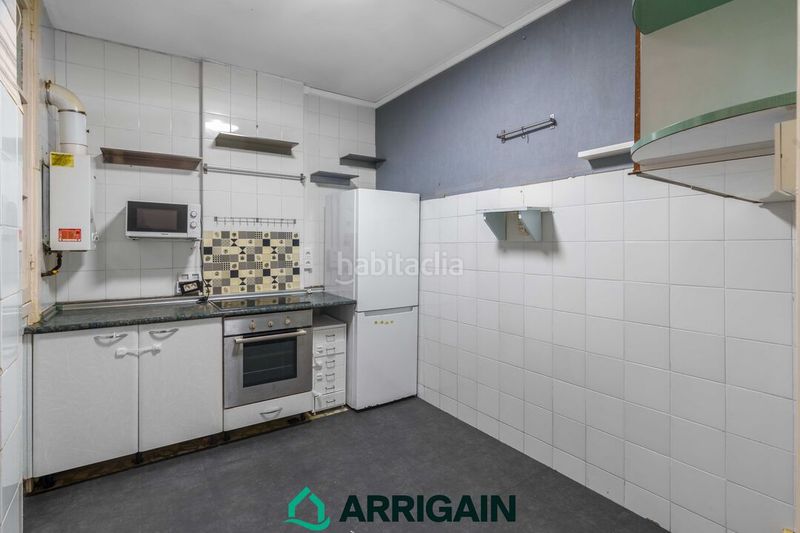Foto 667ad611-b71f-46d9-89b4-f1e8c5396fc4. Piso  en venta en Gros, junto a la playa de la zurriola en Donostia - San Sebastián