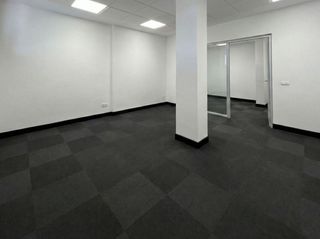 Alquiler Local Comercial en Ibai-ondo ibilbidea 10. Local comercial en venta en orio, a pie de calle con sótano