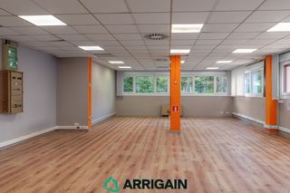 Bureau  Etxepare kalea. Oficina en venta en zarautz, calle etxepare, planta baja, totalm