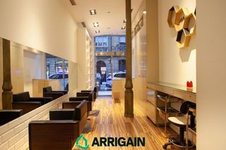 Location Bureau à San martin kalea 38. Cerca del mercado san martin. precioso localoficina.