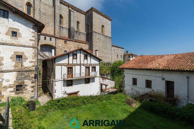 Foto b0af6846-0af9-46f0-bf23-764ea9618477. Casa amb calefacció a Aia