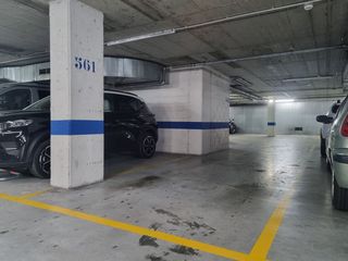 Affitto Posto auto in Teresa de calcuta plaza 5. Se alquila plaza de garaje en duque de mandas junto al juzgado