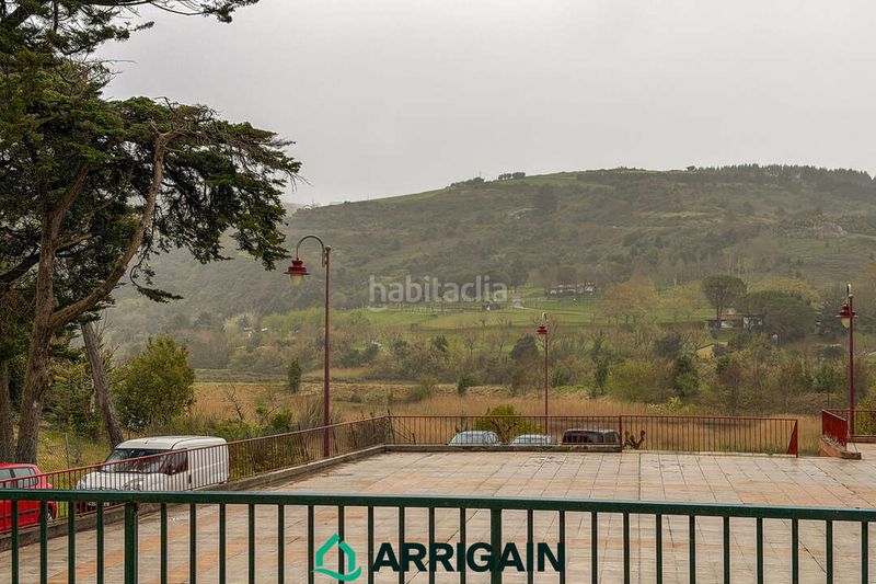 Foto 45e2154c-5807-4ab4-bdc7-ad567daf0c55. Local comercial a Zarautz