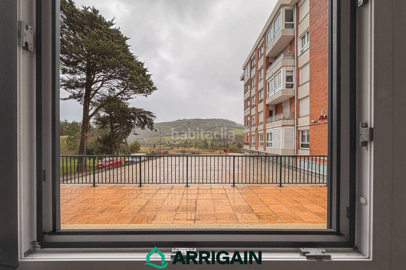 Foto 51ef6b88-3930-4cc6-b596-b397060bb9ab. Local comercial a Zarautz