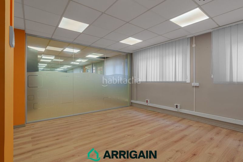 Foto 78533ce4-d7cb-43e4-a167-9cfa7c75adfb. Local comercial a Zarautz