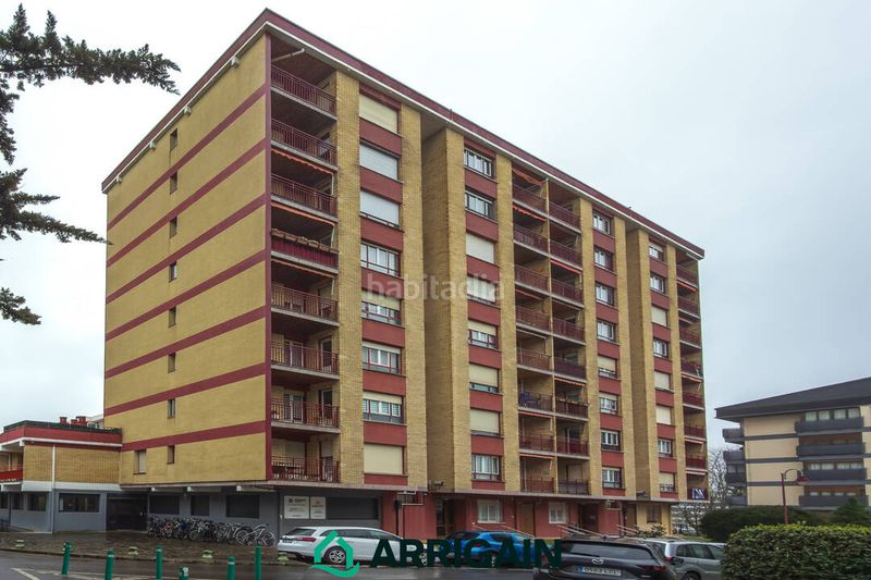 Foto 8e69d04d-e543-4d6b-be9c-8e769209672f. Local comercial a Zarautz